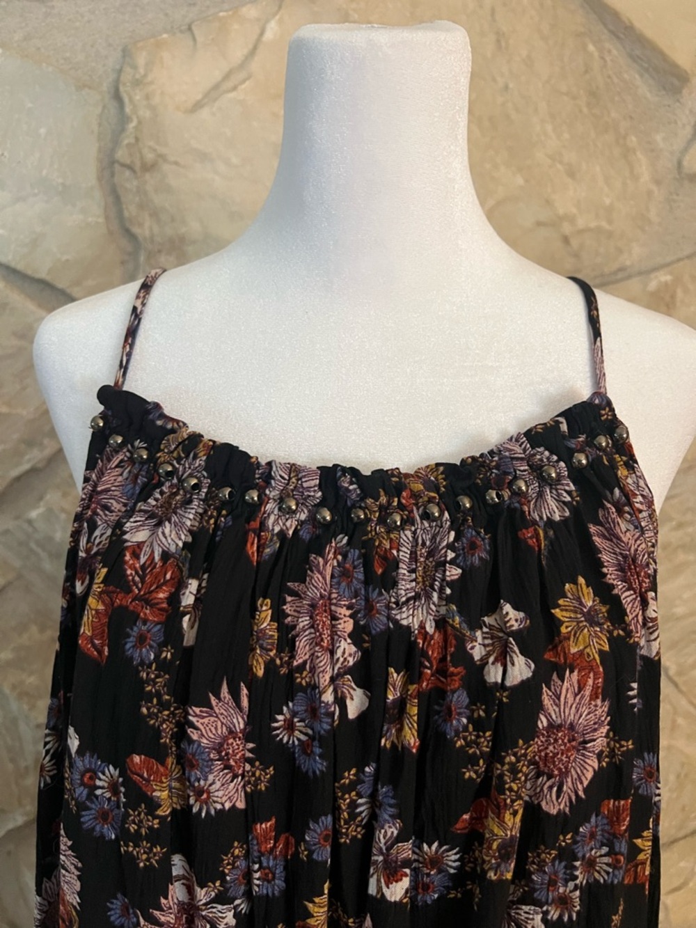 Beautiful Black Metallic Beaded Neckline Floral Sundress NWT XL